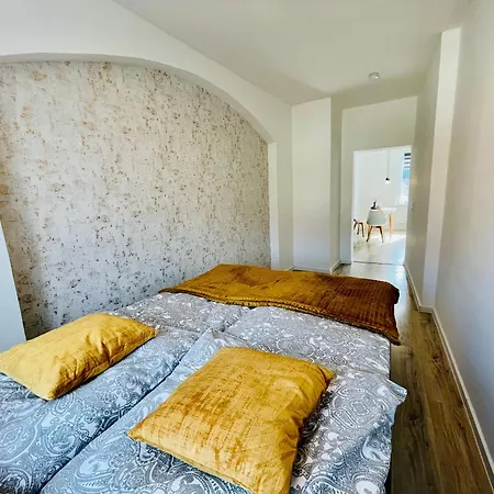 Zentrale Moderne Mitten In No 2 Meissen
